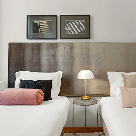 The White Box Boutique House Penzion 2*
